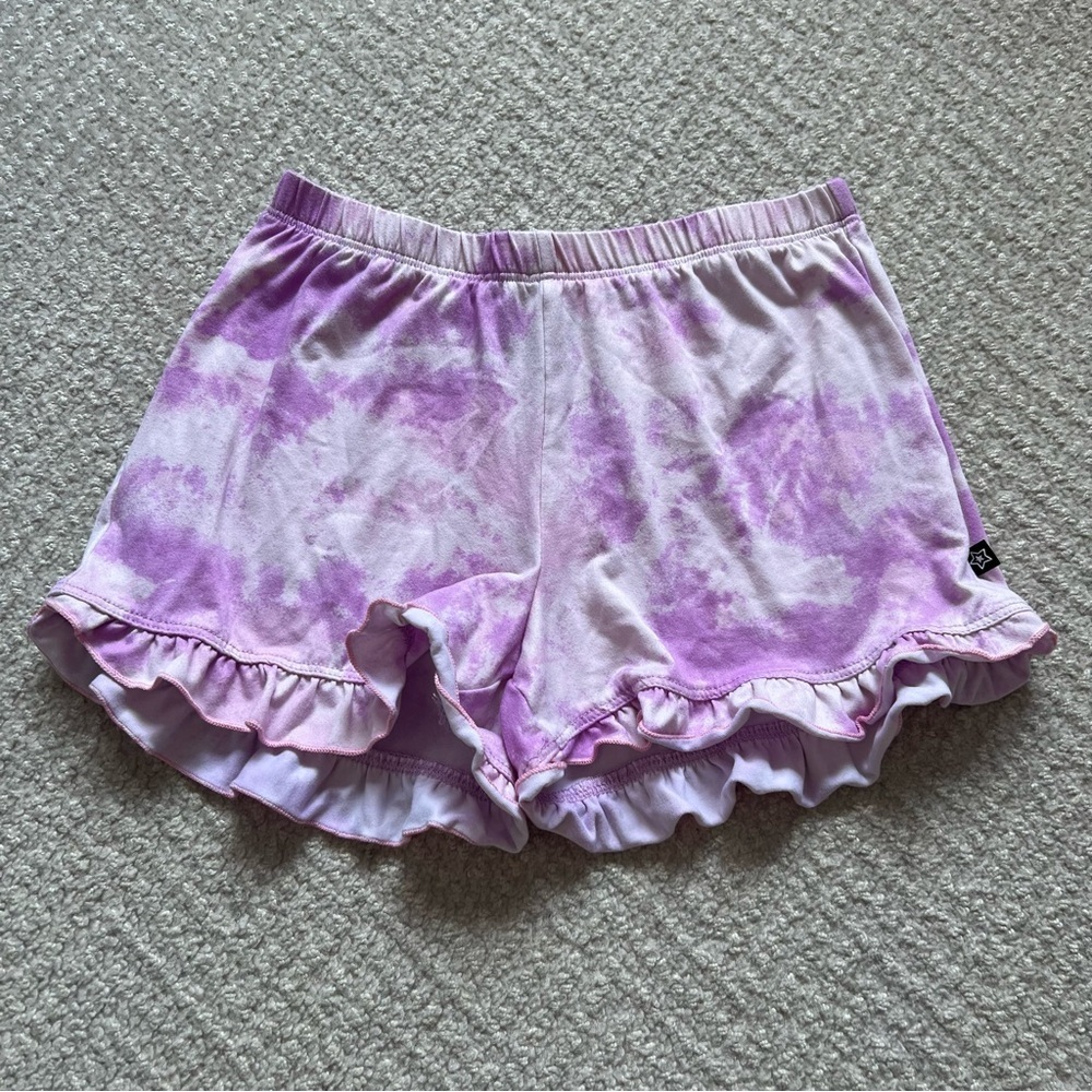 Pixie Lane Ruffle Shorts - Picture 2 of 5